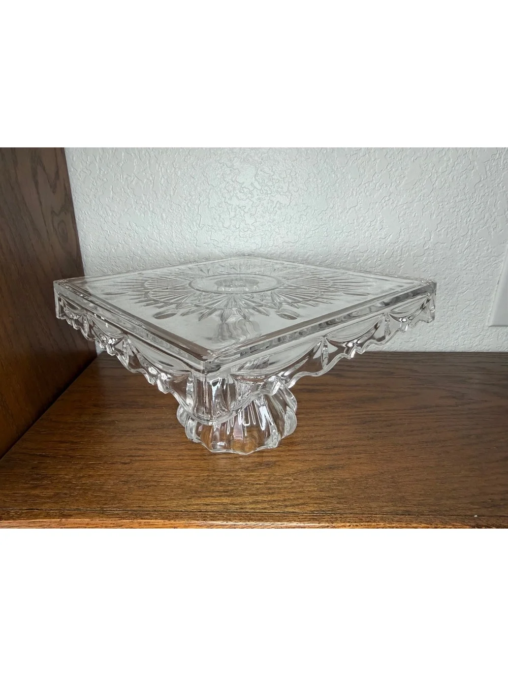 Shannon Crystal by Godinger Freedom Square Pedestal Cake Stand 10